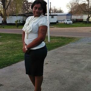 Meet your Posher, Evangela